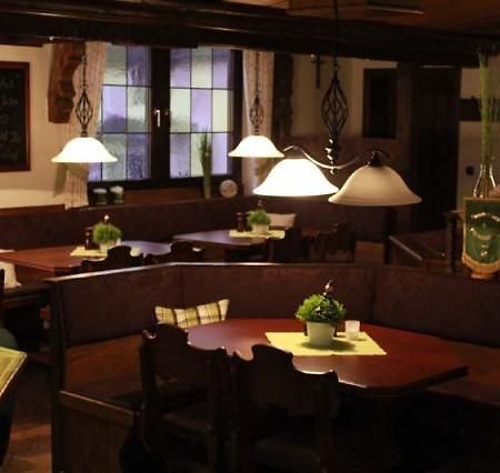 Landhotel Restaurant Schuetzenhof Ulmbach Bagian luar foto